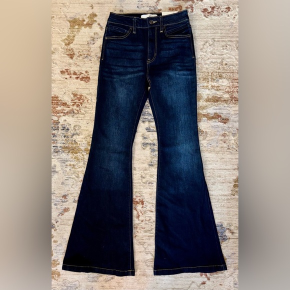 NWT! KanCan High Rise Super Flare Jeans - Picture 1 of 4